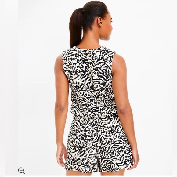 Lou & Grey Cheetah Print Soft Slub Romper M - Picture 6 of 6